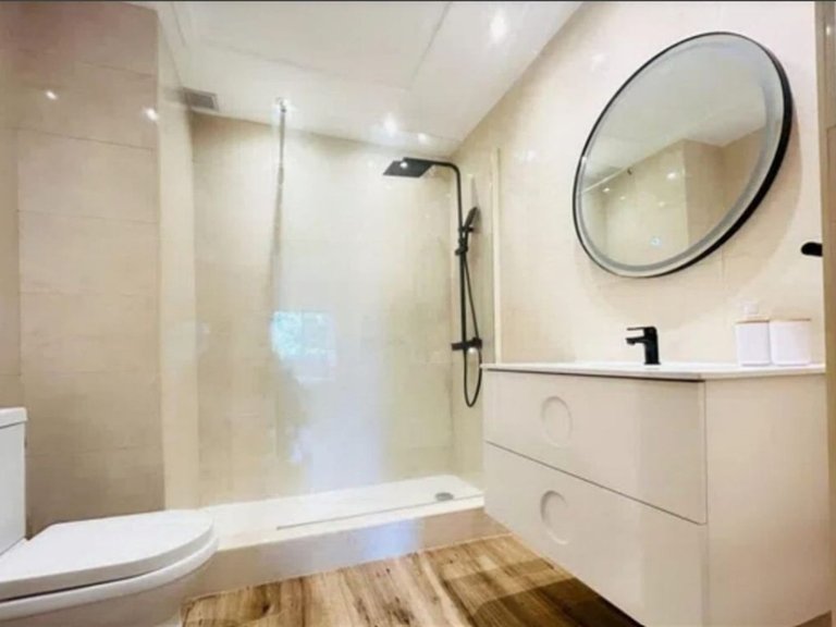 Apartment for Sale in Nueva Andalucía, Malaga 13