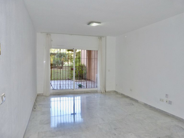 Apartment for Sale in Reserva De Marbella, Malaga 6