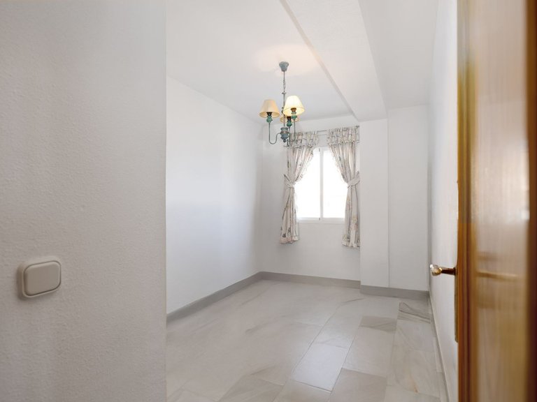 Penthouse zum Verkauf in Estepona, Malaga 15