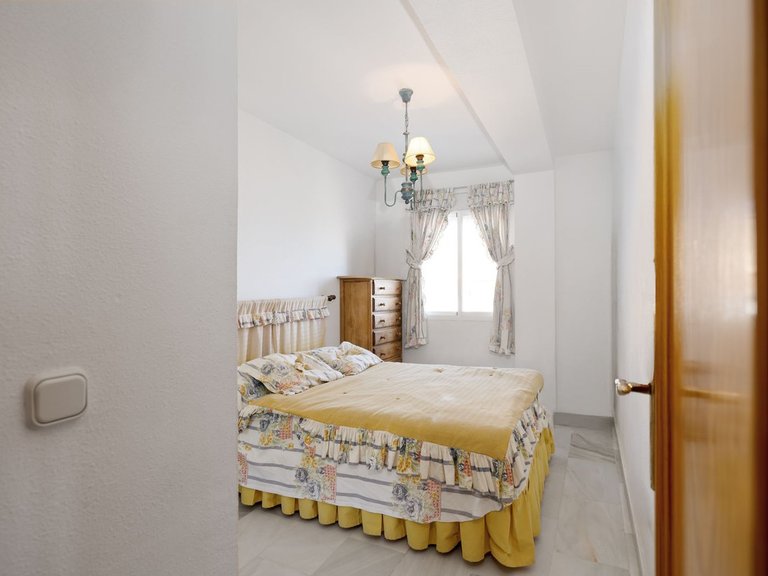 Penthouse zum Verkauf in Estepona, Malaga 16