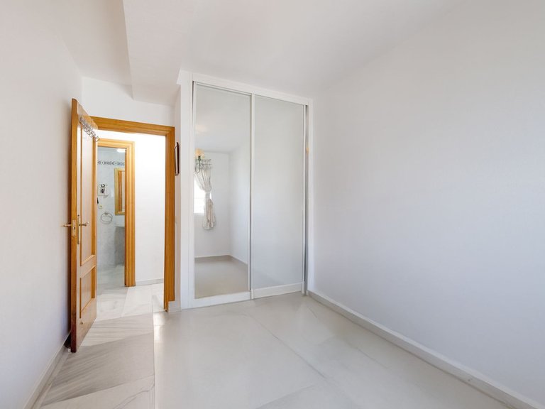Penthouse zum Verkauf in Estepona, Malaga 18