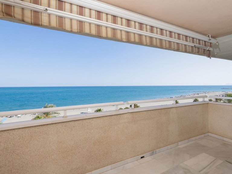 Penthouse zum Verkauf in Estepona, Malaga 3