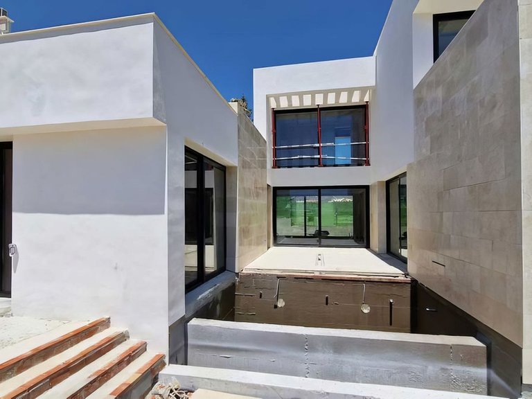 Villa for Sale in Marbella, Malaga 14