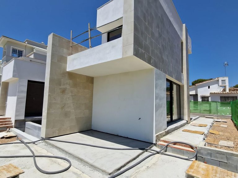 Villa for Sale in Marbella, Malaga 16