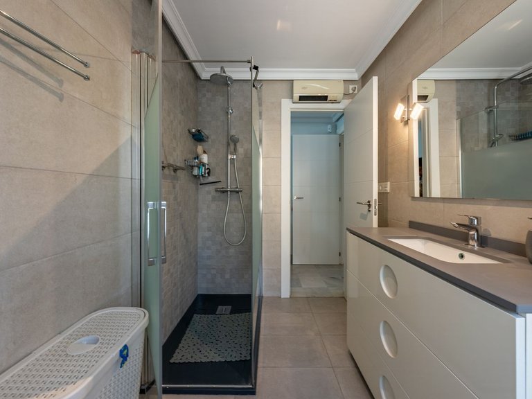 Apartment for Sale in Marbella, Malaga 14