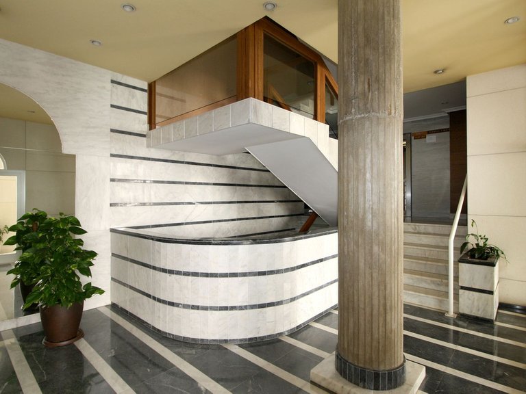 Apartment for Sale in Marbella, Malaga 25