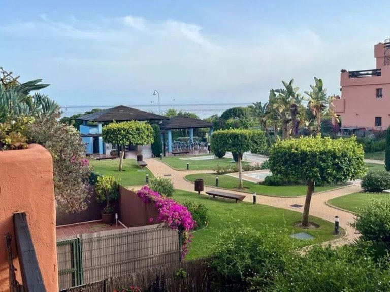 Apartment for Sale in Estepona, Malaga 1