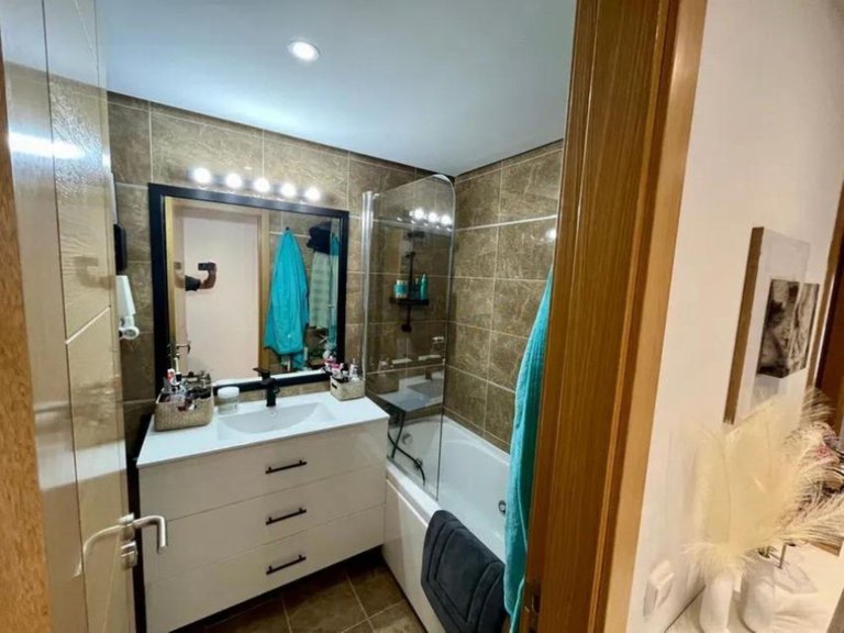 Apartment for Sale in Estepona, Malaga 26