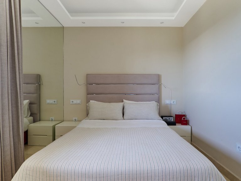 Penthouse for Sale in Estepona, Malaga 17