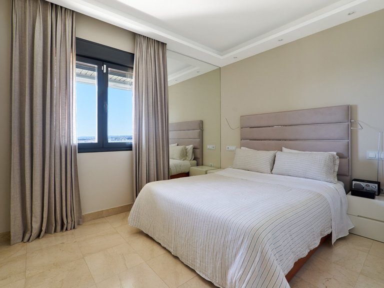 Penthouse for Sale in Estepona, Malaga 18