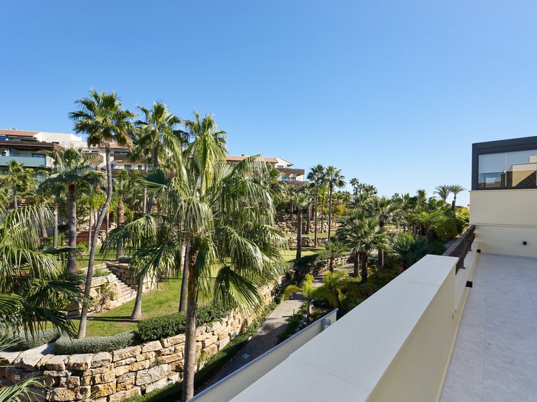 Penthouse for Sale in Estepona, Malaga 27