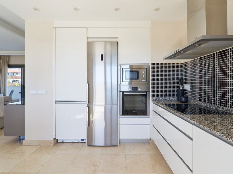 Penthouse for Sale in Estepona, Malaga 8