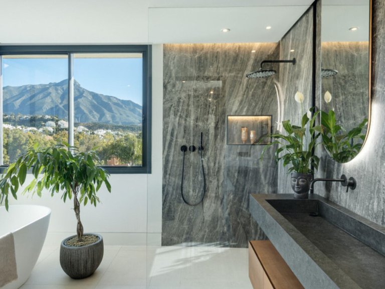 Villa for Sale in Marbella, Malaga 2
