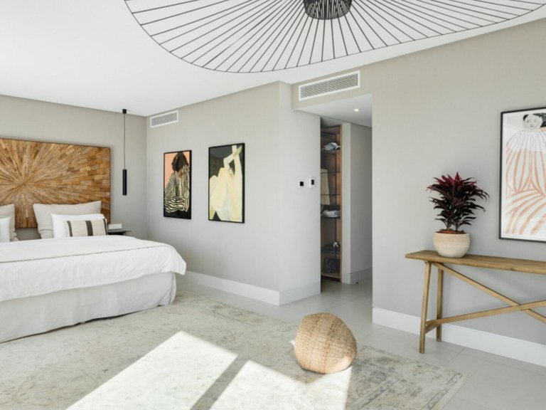 Villa for Sale in Marbella, Malaga 5