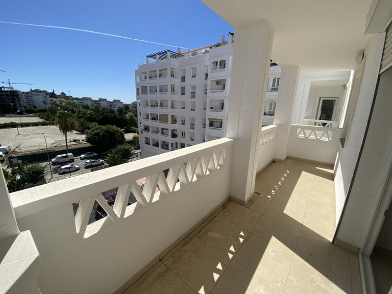 Apartment for Sale in Costa del Sol La Campana, Malaga 23