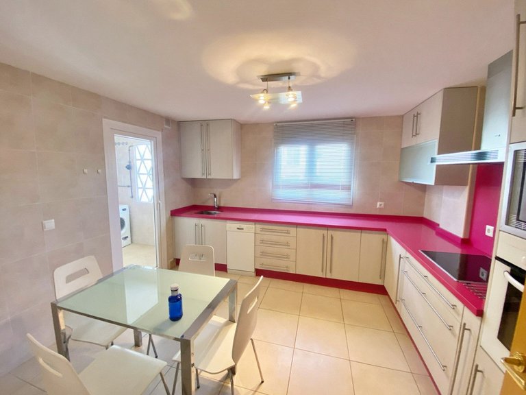 Apartment for Sale in Costa del Sol La Campana, Malaga 3