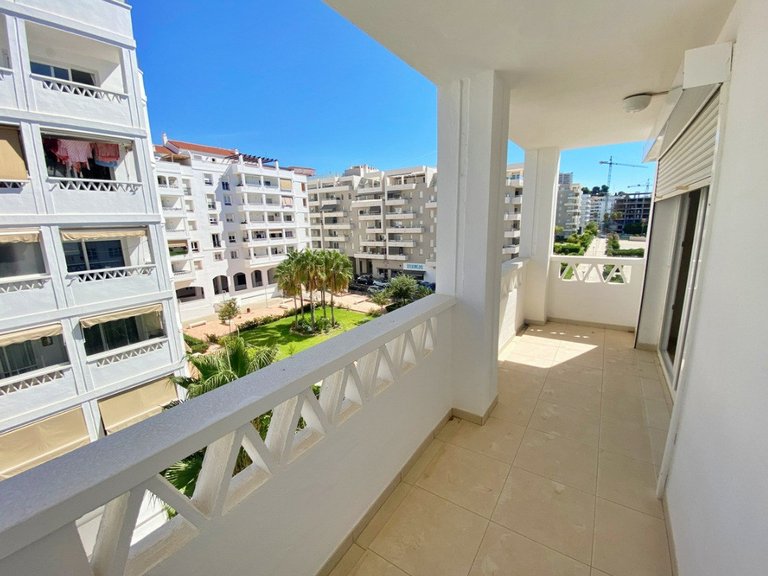 Apartment for Sale in Costa del Sol La Campana, Malaga 9