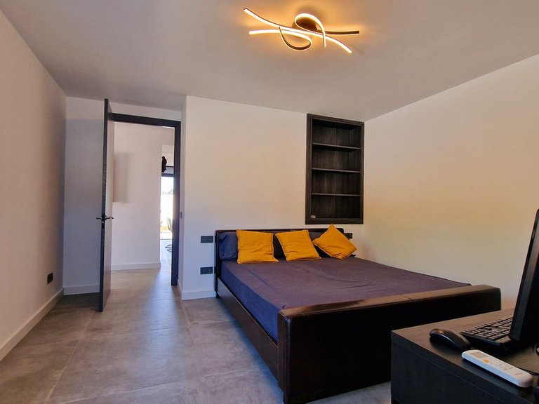 Villa for Sale in San Pedro De Alcántara, Malaga 14