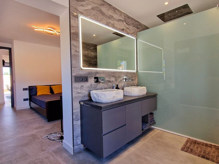 Villa for Sale in San Pedro De Alcántara, Malaga 16