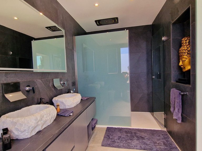 Villa for Sale in San Pedro De Alcántara, Malaga 25