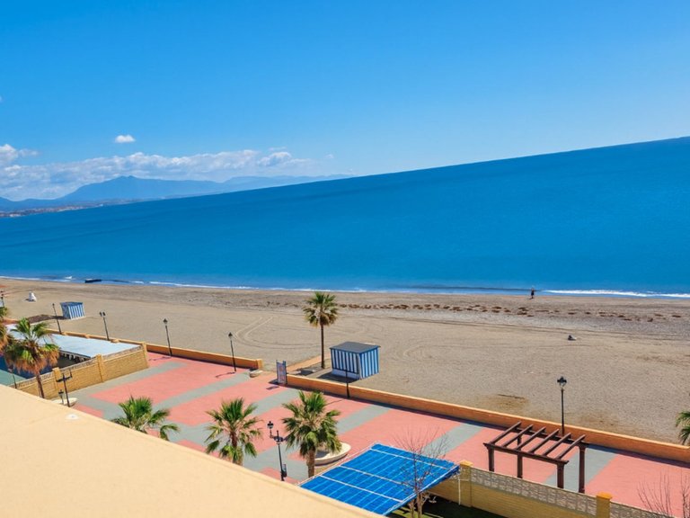 Apartment for Sale in La Duquesa, Malaga 10
