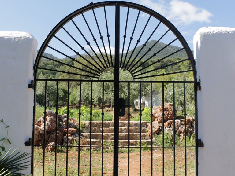 Villa for Sale in Alhaurín El Grande, Malaga 30