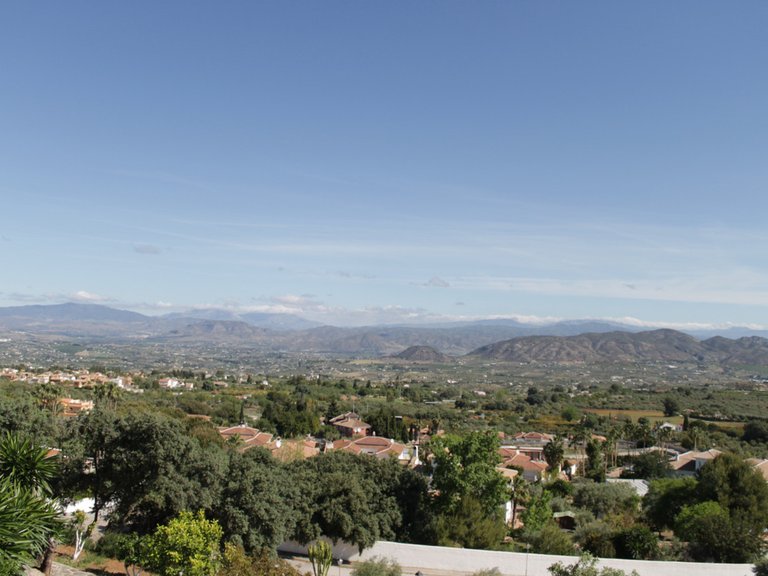 Villa for Sale in Alhaurín El Grande, Malaga 35