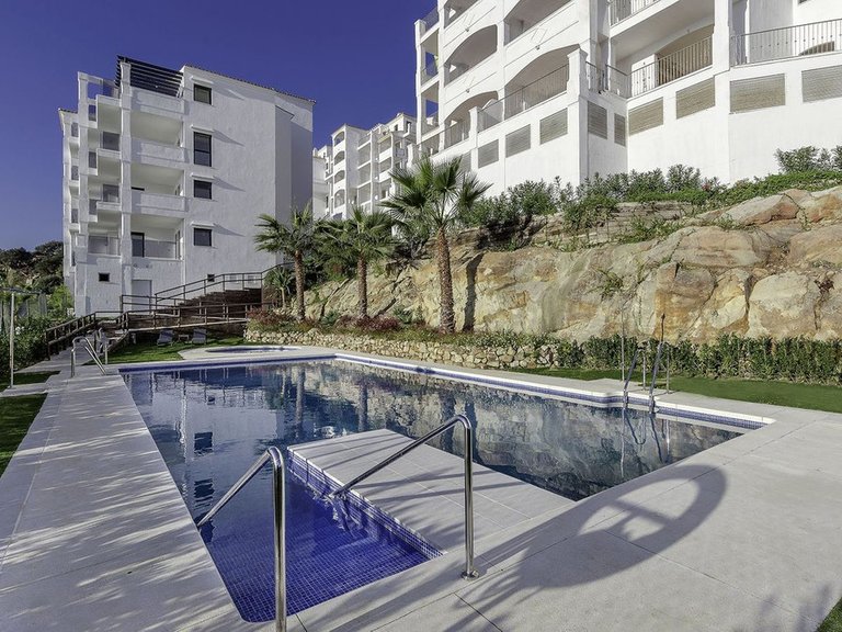 Apartment for  in La Duquesa, Malaga 40