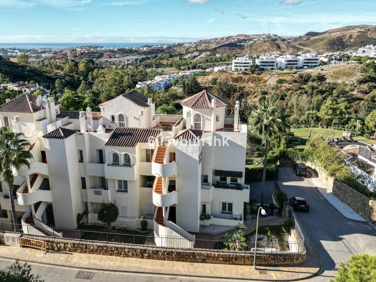 Plot for Sale in Benahavís, Malaga 1