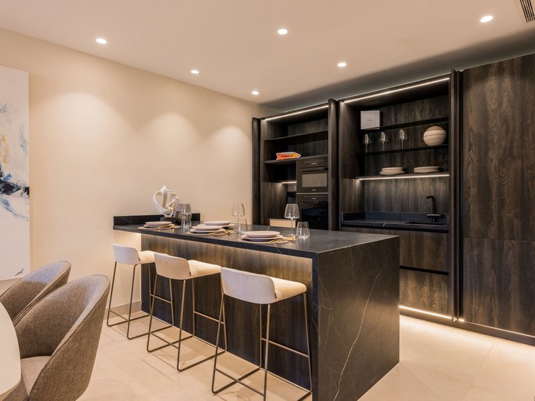 Apartment for Sale in Costa del Sol Estepona, Malaga 6