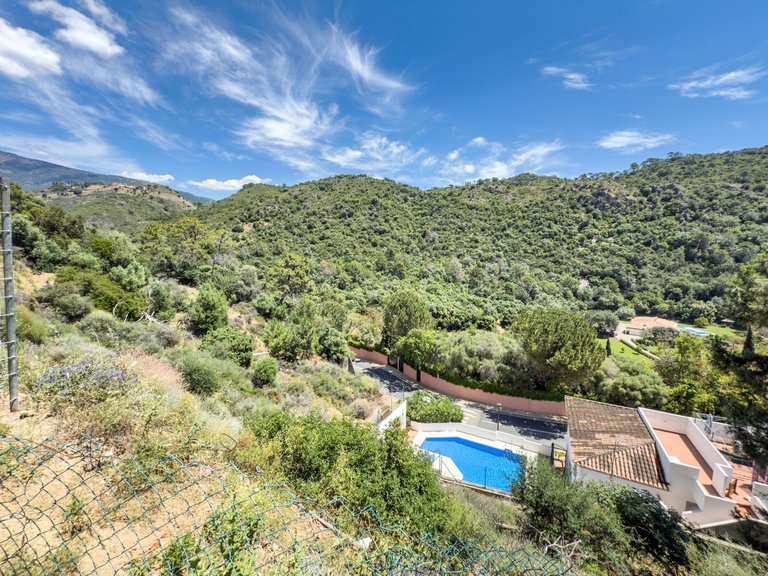 Plot for Sale in Benahavís, Malaga 3