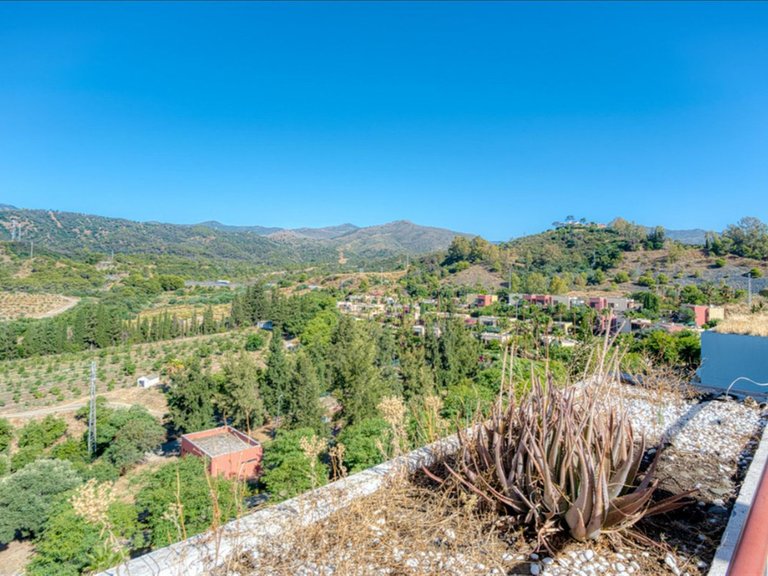 Apartment for Sale in Benahavís, Malaga 16