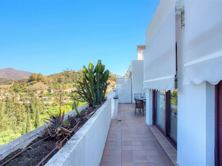 Apartment for Sale in Benahavís, Malaga 20