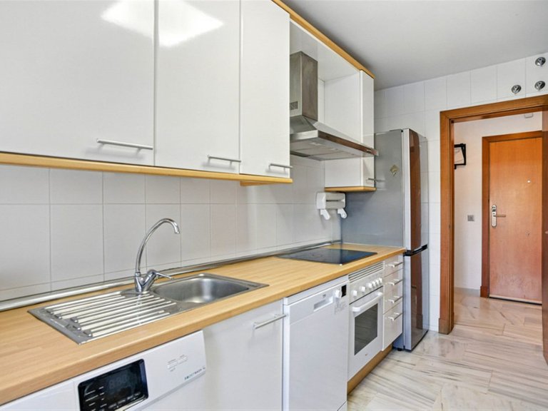 Apartment for Sale in Benahavís, Malaga 8