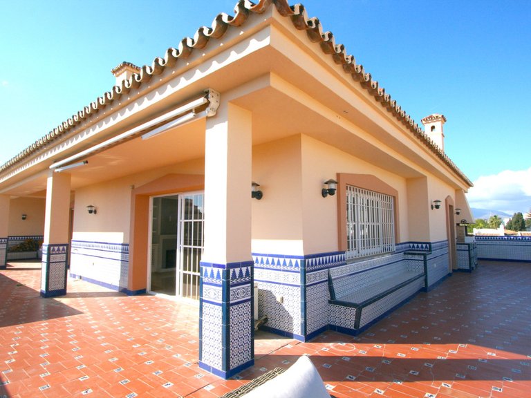 Penthouse for Sale in Costa del Sol Fuengirola, Malaga 1