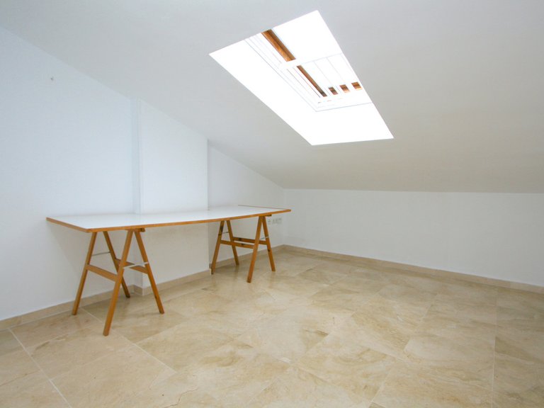Penthouse for Sale in Costa del Sol Fuengirola, Malaga 14