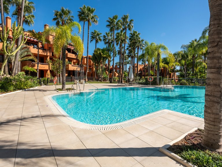 Apartment for Sale in Nueva Andalucía, Malaga 2