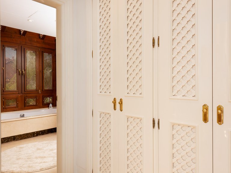 Apartment for Sale in Nueva Andalucía, Malaga 7