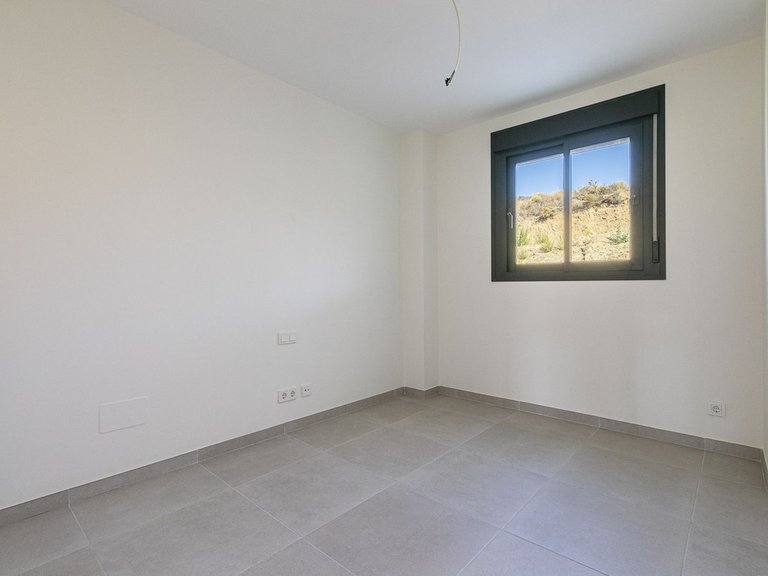 Apartment for Sale in Costa del Sol, Calanova Golf, Malaga 18