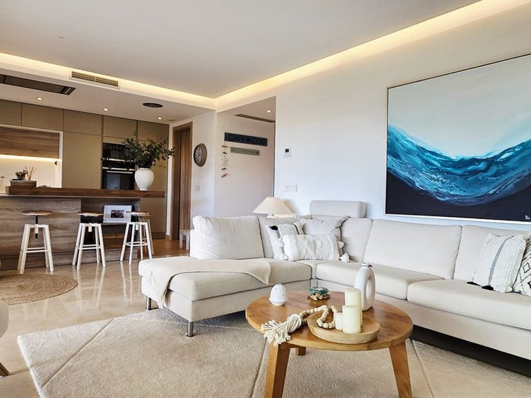 Apartment for Sale in Benahavís, Malaga 11