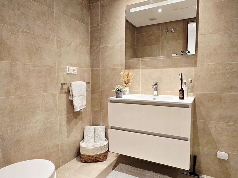 Apartment for Sale in Benahavís, Malaga 20