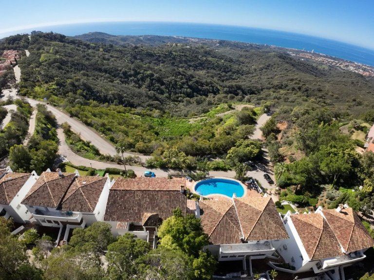 Apartment for Sale in La Mairena, Malaga 18