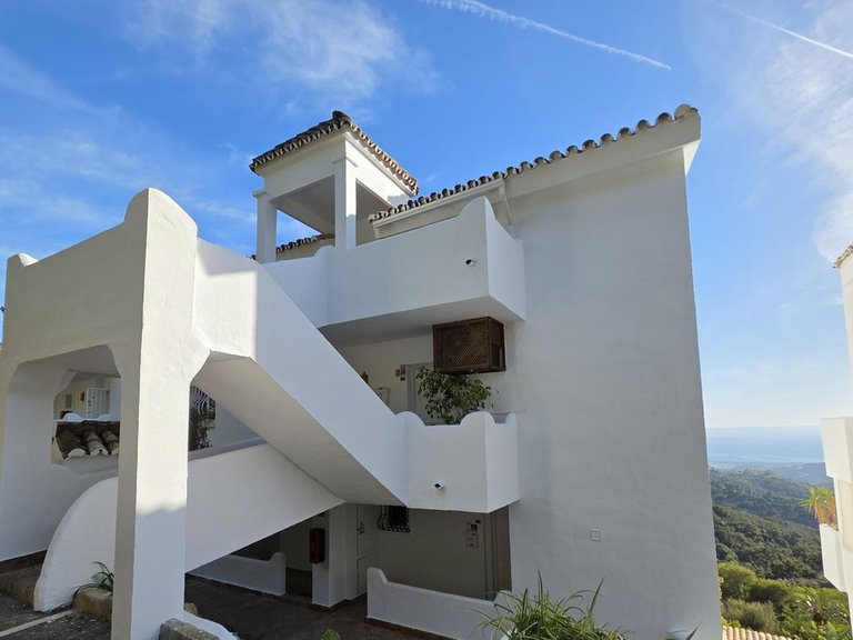 Apartment for Sale in La Mairena, Malaga 22