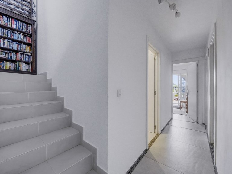 Town House for Sale in Costa del Sol, Benalmadena Costa, Malaga 23