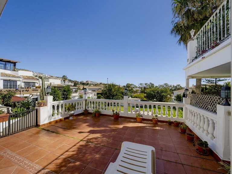 Town House for Sale in Costa del Sol, Benalmadena Costa, Malaga 24