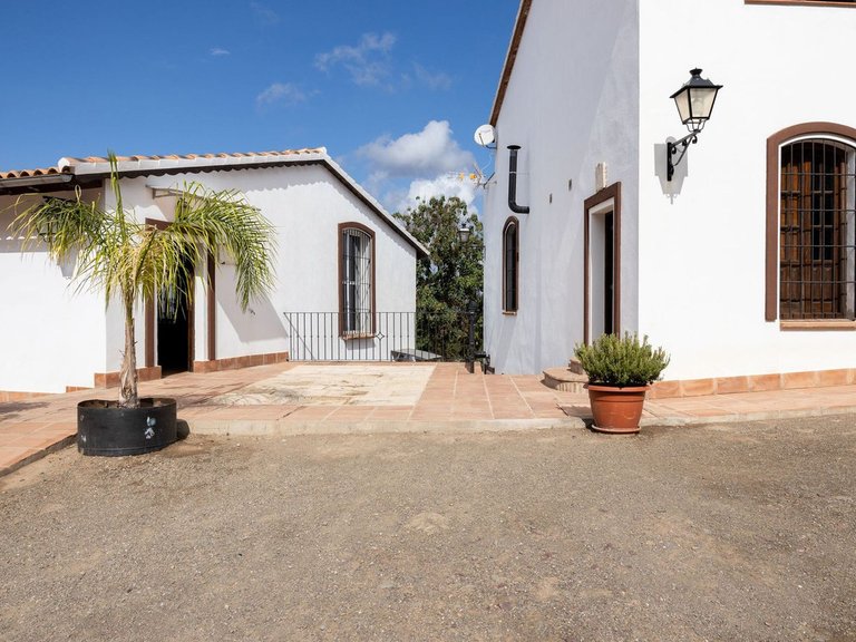 Villa for  in Málaga, Malaga 32