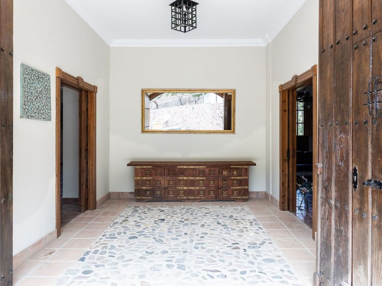 Villa for  in Málaga, Malaga 4