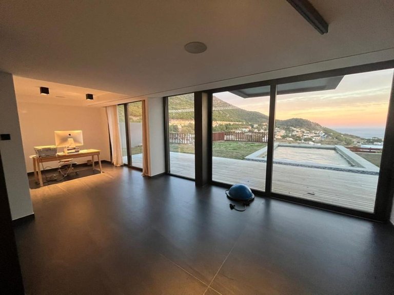 Villa for Sale in Benalmadena, Malaga 8