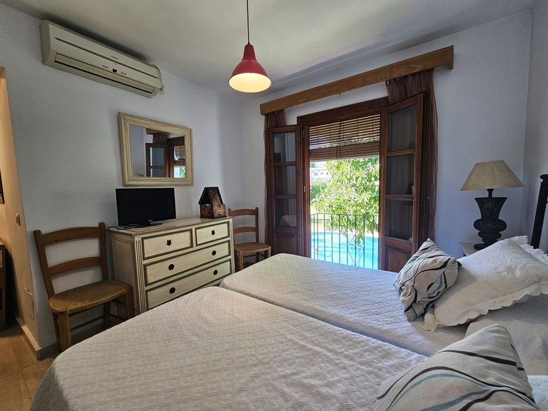 Town House for Sale in Benahavís, Malaga 15