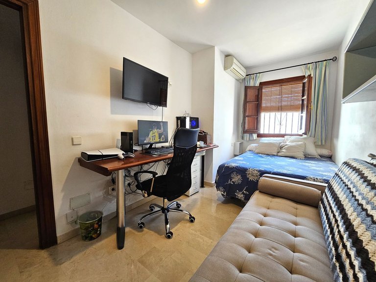 Town House for Sale in Benahavís, Malaga 17
